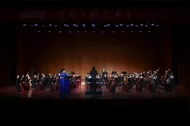 二胡与乐队《山河颂》三乐章“颂” 作曲：关乃忠 演奏：宋飞视频封面