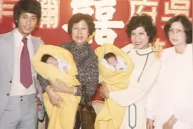 70岁吴孟达感情史丰富，三任配偶合影颜值高，双胞胎女儿首曝光视频封面