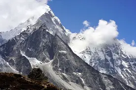 你只知珠峰第一，那第二是谁？世界5大高峰，只有一个不在中国视频封面