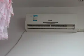 夏天开空调，房间内要不要放盆水？很多人都做错了，赶紧看看视频封面