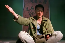 梁家辉演绎乱世棋王，书里的棋呆子被他演火了《棋王》视频封面