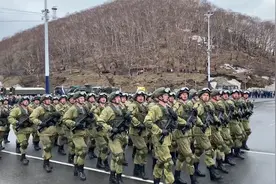 2021年5月9日卫国战争胜利76周年，堪察加半岛第一次阅兵游行。视频封面