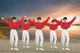 这歌又火了！动感DJ广场舞《爱情错觉》激情四射，今晚嗨起来