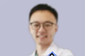 孩子新冠发烧，怎么办？#新冠  #婴儿新冠  #新冠宝宝 #发烧视频封面