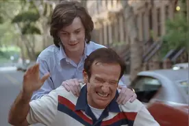 这件心碎往事，记录了13岁男孩成为男人的瞬间，男人痛苦的成长史视频封面