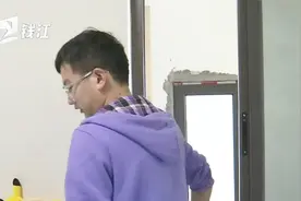 后悔让邻居墙上开窗   杭州市城市管委回复重新开展调查视频封面