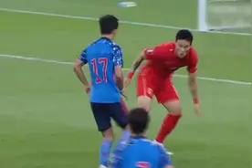 中日对决结束，中国0：1憾负日本，赛后观感好像在踢十个比埃拉视频封面
