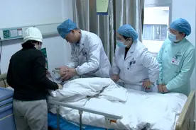 八旬老人早起无法开口说话，送医诊断后家人吓傻