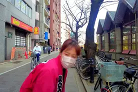超可爱的少女Misa Chan！ Part１ 日本东京人力车视频封面
