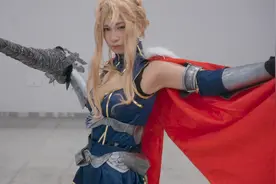 这身材超顶超美cos小姐姐就离谱了！！！！！