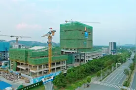 航拍湖北省档案馆新馆，落户花山生态新城，为省级文化新地标！视频封面