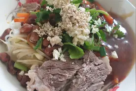 大厨教你做正宗海南粉，告诉你制作过程和配方，学会了可以开店了视频封面