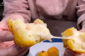 土豆秘制新吃法，软糯香甜还拉丝，做法简单又好吃