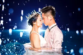 摄影师要这样拍婚纱照，刚开始我是拒绝的，没想到拍出来这么好看视频封面