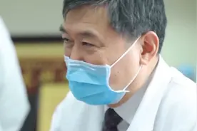 为8月大的孩子换肝！要做成这件事，只有董家鸿院士视频封面