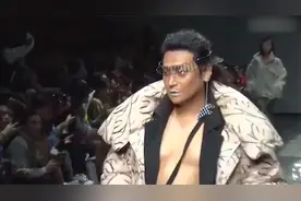 陈志朋奇装异服什么原因，本人对此表示回应，压力太大要生活！视频封面