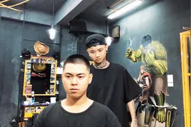 同样都是剪的男士小寸头，凭什么他的回头率比你高100倍？视频封面