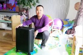 开箱实拍：活动价199元的小米旅行箱青春版，20英寸直接登机