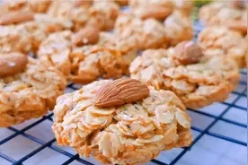 简简单单做追剧小零食，燕麦饼干，多一个步骤，口口酥脆，满嘴香视频封面