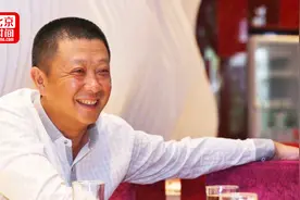 身价138亿美元 海底捞创始人成新加坡首富：我的目标是开遍全球