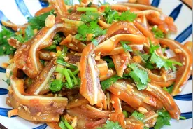 想做“凉拌猪耳朵”就把这个视频找出来，真才实用做法，味道一流视频封面