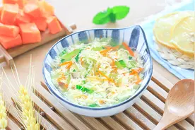 宝宝易上火、过敏，春季辅食少不了它，补充多种维生素！视频封面