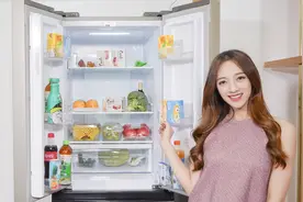两千元级冰箱真的靠谱？美女测评苏宁小Biu法式多门冰箱视频封面