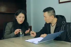 老板让美女顺路买瓶水，美女的回答真是人才，太幽默了视频封面