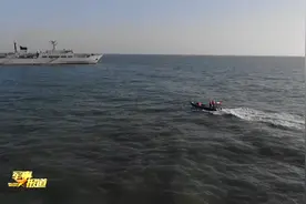 【直击演训场】海军某试验舰中心：舰艇编队海上综合演练视频封面