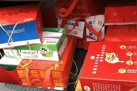 朋友把车子借走，归还时打开后备箱愣了，车主：这谁受得了