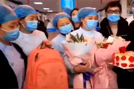 千里援驰 贵州援助湖北抗疫医疗队深夜包机奔赴武汉视频封面