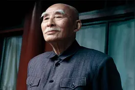 叶圣陶：听老师讲过了才明白，这不能算有了阅读能力视频封面