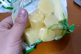 开箱拼多多上购买的甘蔗肉视频封面