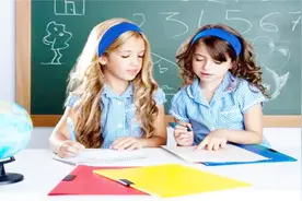 孩子在美出生就是美国国籍，外国孩子在中国出生是属于哪国国籍？视频封面