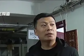 小区公共设施被占用，违规私建还扰居民，物业经理：压根不知道。视频封面