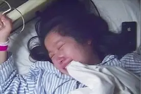 孕妈为了生个“鼠宝宝”，硬憋分娩时间，宝宝出生后进重症监护室视频封面