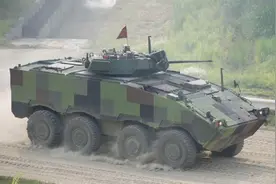 解放军密集亮剑，台军一个动作暴露心虚，紧急演练桃园机场被攻占视频封面