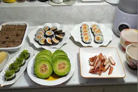 临近中考孩子每天睡眠不足8小时，早餐一定要吃好，一天有精神视频封面