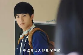 “异父异母”张子枫：与彭昱畅的兄妹情被亲妈认可，今成圈内团宠视频封面