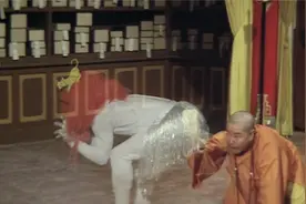 拳精：这鬼也太淘气了，居然对着师叔的脸放屁，太搞笑了视频封面