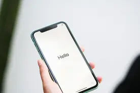 电池容量4000mAh？iPhone X1Max浮出水面，价格才是取胜关键？视频封面