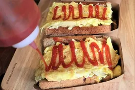 超有食欲的鸡蛋吐司，制作过程超简单，谁都喜欢！探店测评春天味