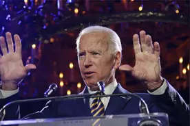 美国国内局势焦灼，非常时刻，美专家给拜登指出明路：跟中国相关视频封面