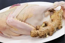 鸭肉这样做才叫原汁原味，一口下去香嫩爽滑，做法简单好吃熟得快