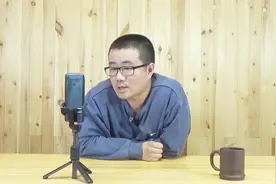 杜兰特vs韦德，在勇士阿杜不是老大，但历史地位还是高于闪电侠！视频封面