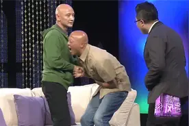 计春华杜玉明上演武打戏码，看一次爽一次，经典丨影视风云视频封面