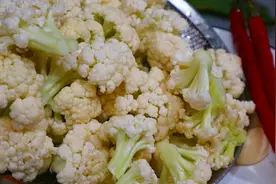 学得会、用的着教您“花菜烧肉”的家常菜做法、靠谱实用接地气