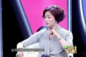 拔自己的腋毛然后冲水喝了，这叫行为艺术？我都听不下去了！