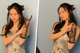 邱淑贞女儿杂志花絮曝光，印花裙配蝴蝶结超甜，笑起来和妈妈超像视频封面