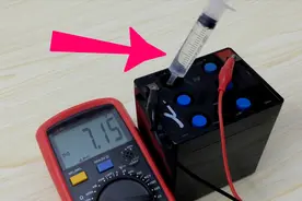免维护电池加水竟然可以复活？为求真相我真的做了，结果会怎样视频封面